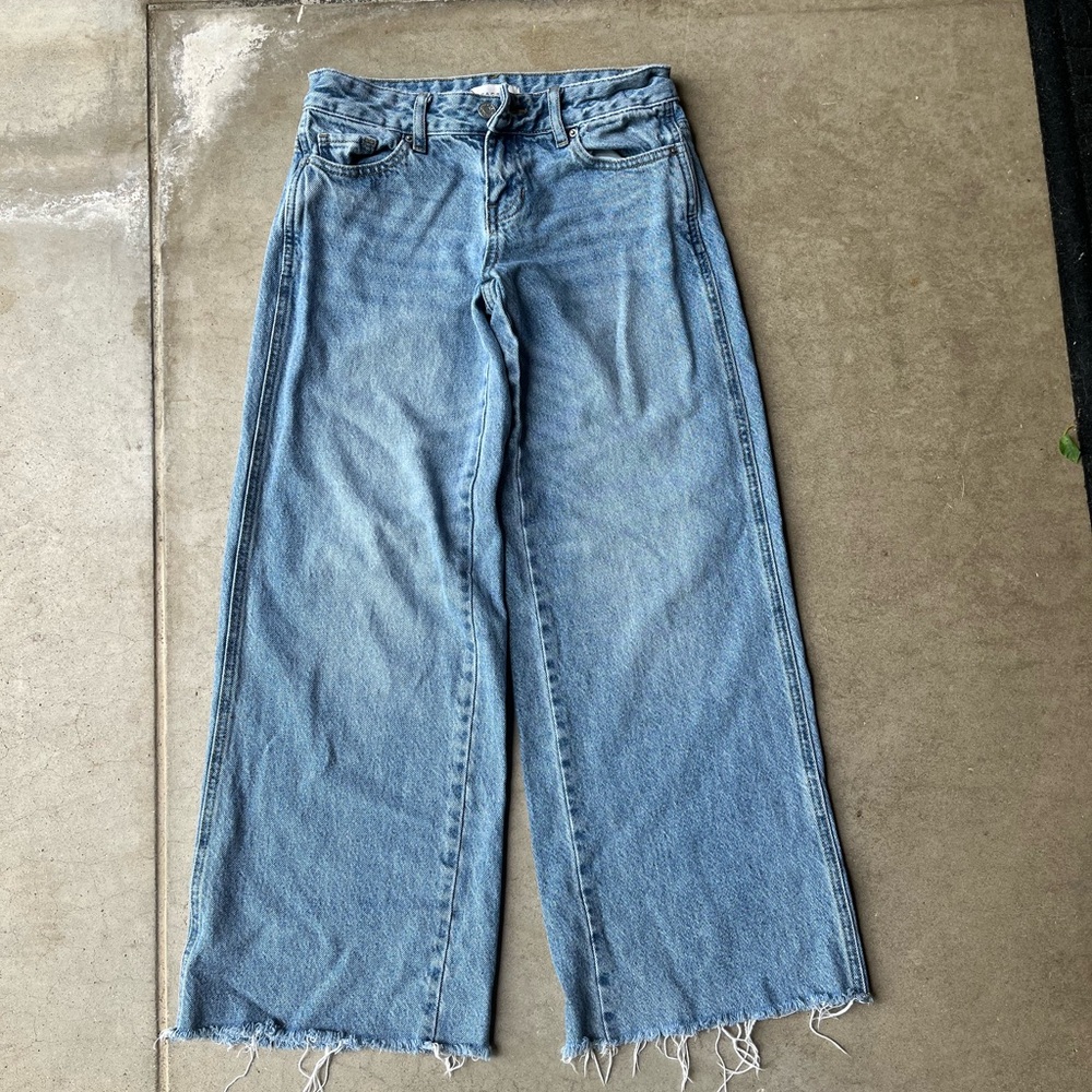 Blue passing low rise baggy jeans